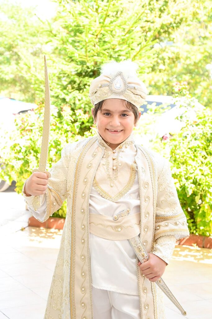 Kilolu Çocuklar Sünnet Olur mu?